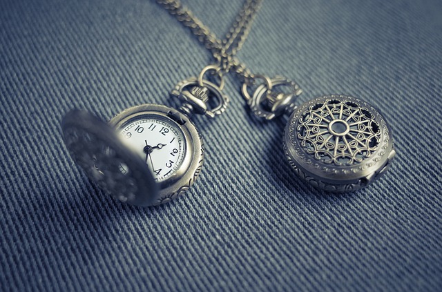 locket-2569573_640